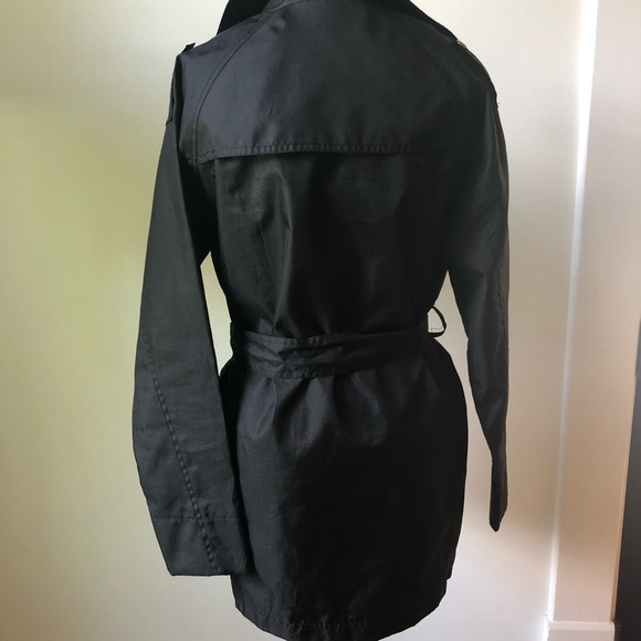 Capelli LightweightTrench Coat - Picture 3 of 6